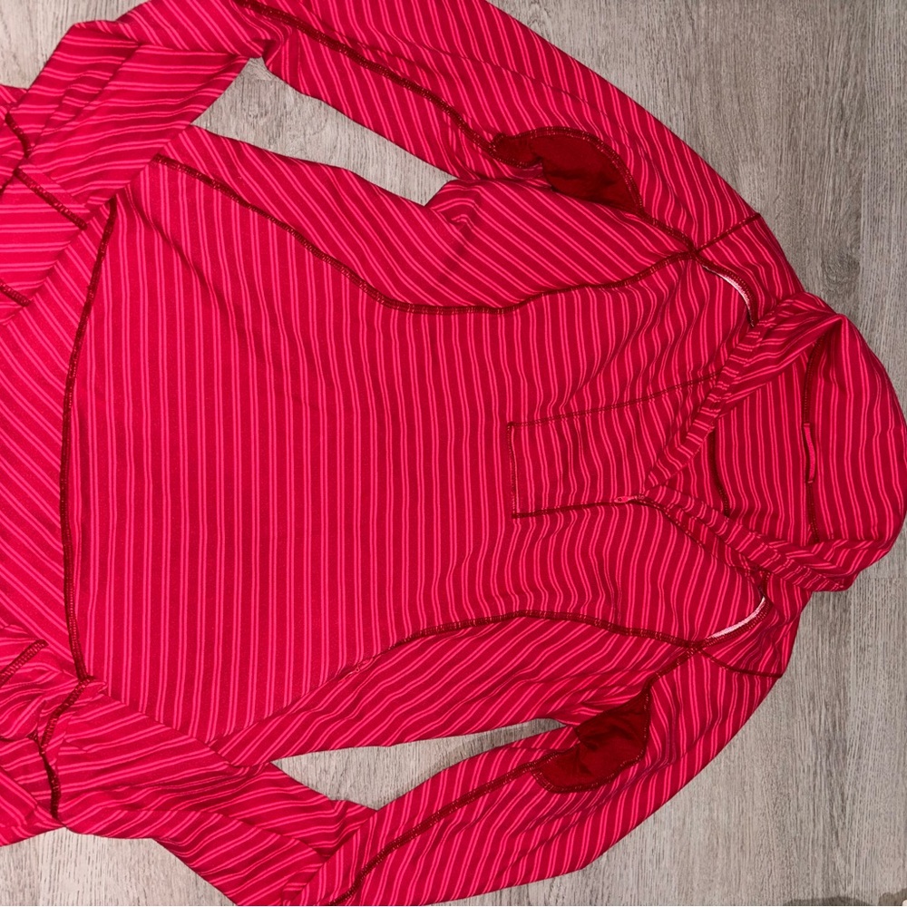 Lululemon sweater/pullover size 8